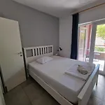Subtub Hostel Makarska